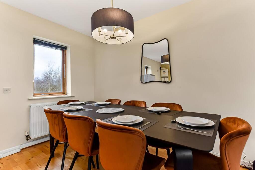 Large Group & Contractor Booking! Duplex W/Parking Milton Keynes Luaran gambar